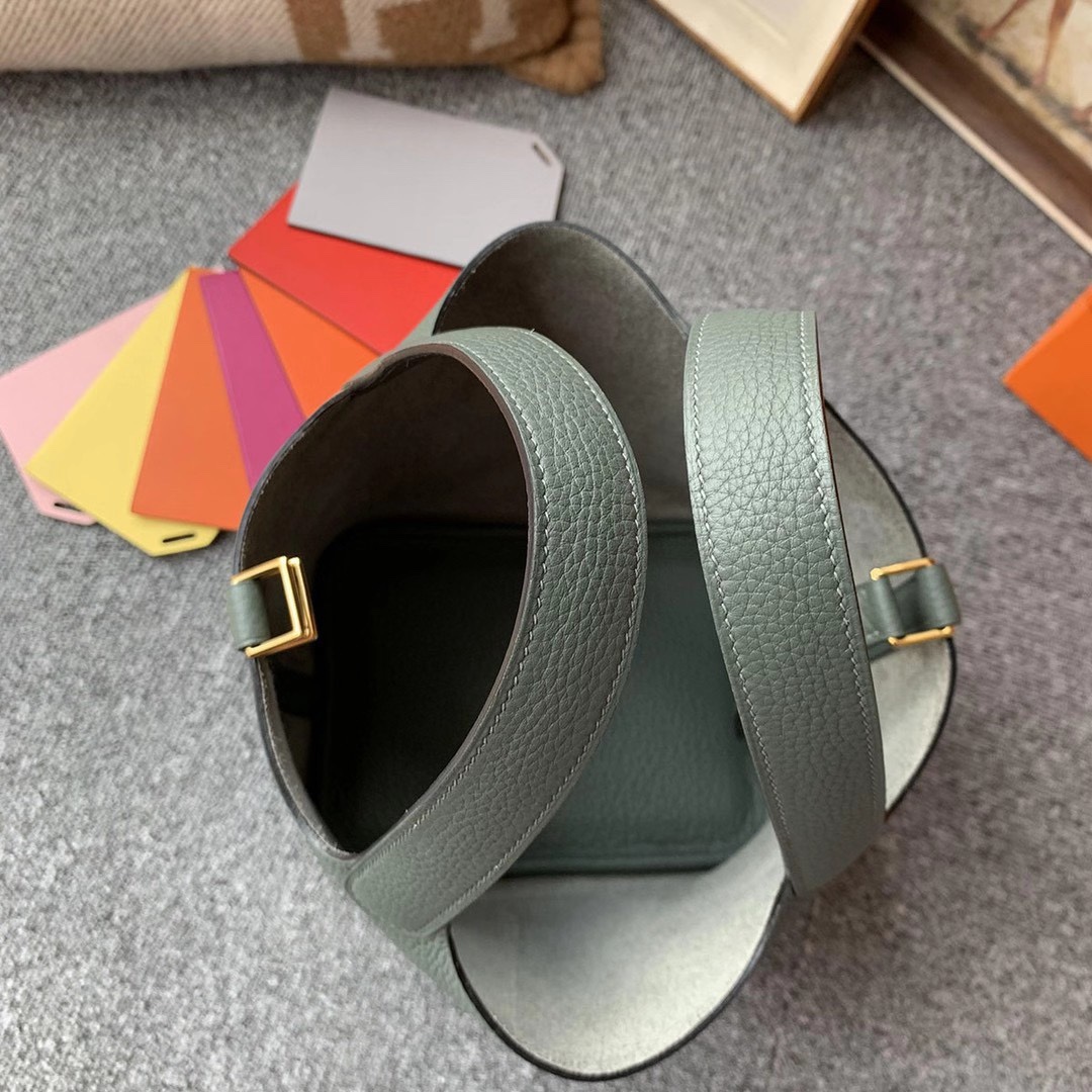 에르메스 피코탄18 세이지 금장 끌레망스 가죽